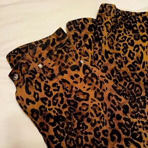Leopard print baggy jeans